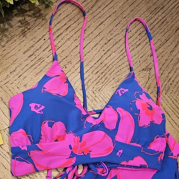Maaji Reversible Floral Bikini Set Size L NWT - Picture 2 of 11